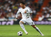 全锦赛转会风云：皇家马德里盯上锋线强援，莱万或成交易筹码的简单介绍