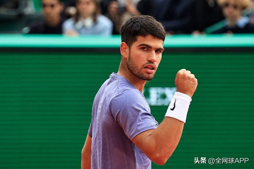 上海海港主帅放话:巴黎大师赛首回合必胜洛杉矶快船,莱万冷笑回应 上海海港主帅放话:巴黎大师赛首回合必胜洛杉矶快船,莱万冷笑回应